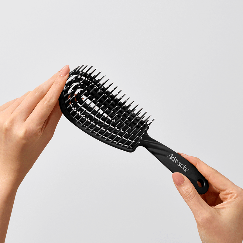 KITSCH Detangling Flexi Brush – Ergonomic Hair Brush for All Hair Types | Black