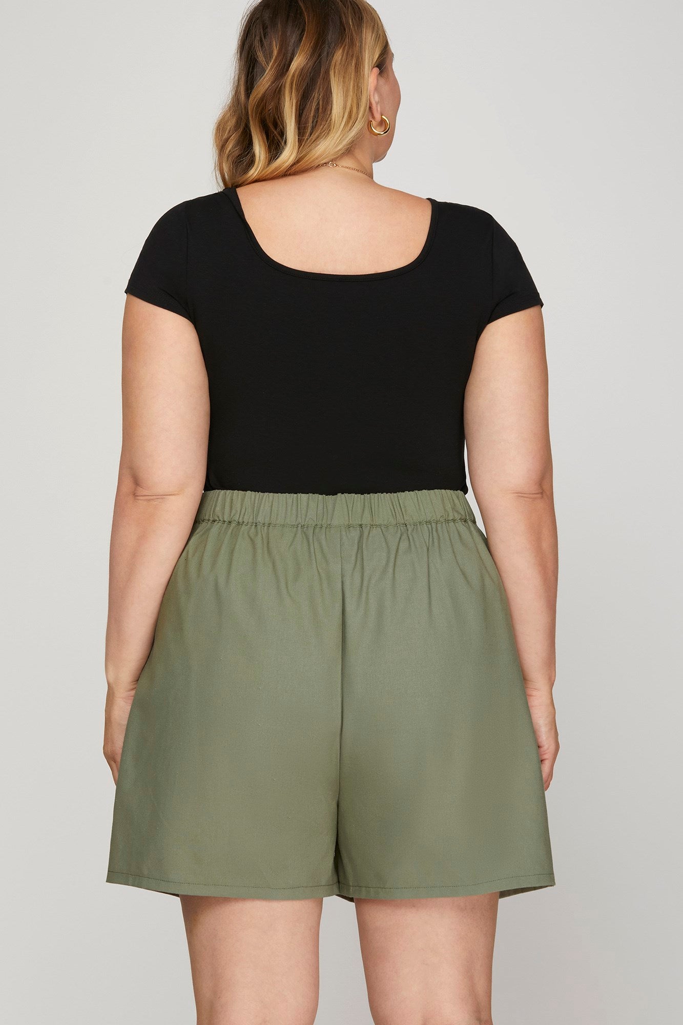 PLUS - BACK ELASTIC WAIST SHORTS WITH POCKETS BY SHEANDSKY