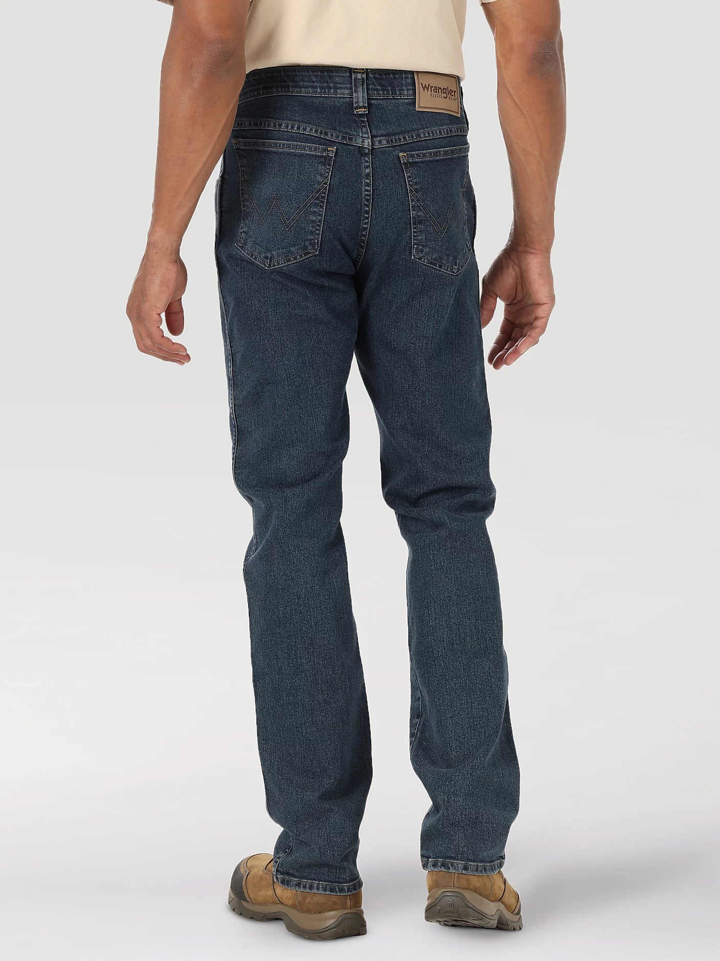 Wrangler® Rugged Wear® Performance Series Mens Jean - Regular Fit - Mid Indigo 39952MI -