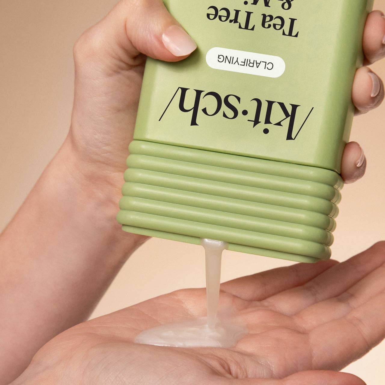 Kitsch Tea Tree & Mint Clarifying Shampoo