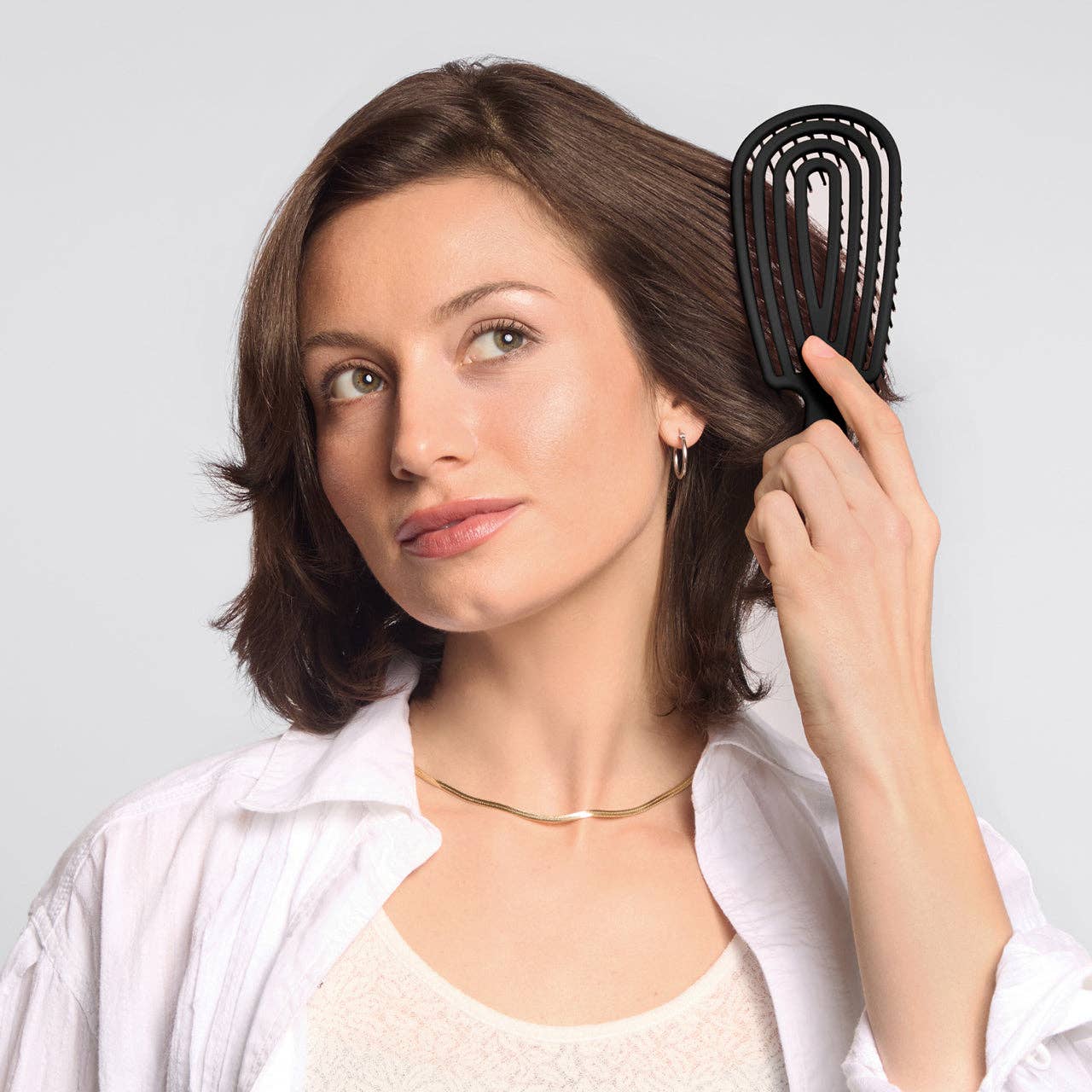 KITSCH Detangling Flexi Brush – Ergonomic Hair Brush for All Hair Types | Black