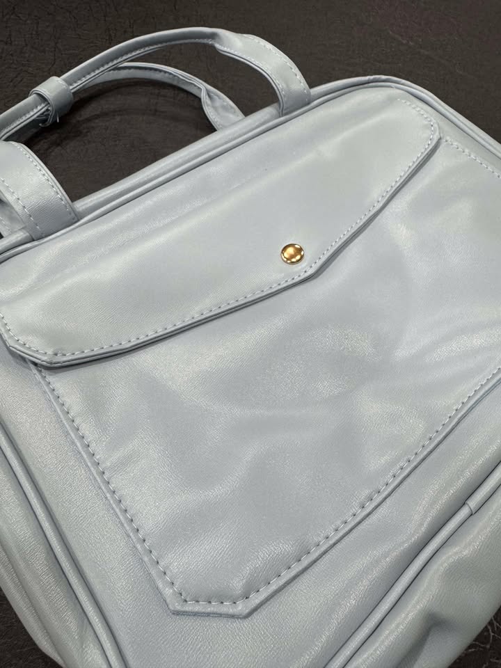 Leather Travel Bag – Classic Carry-On with Timeless Style