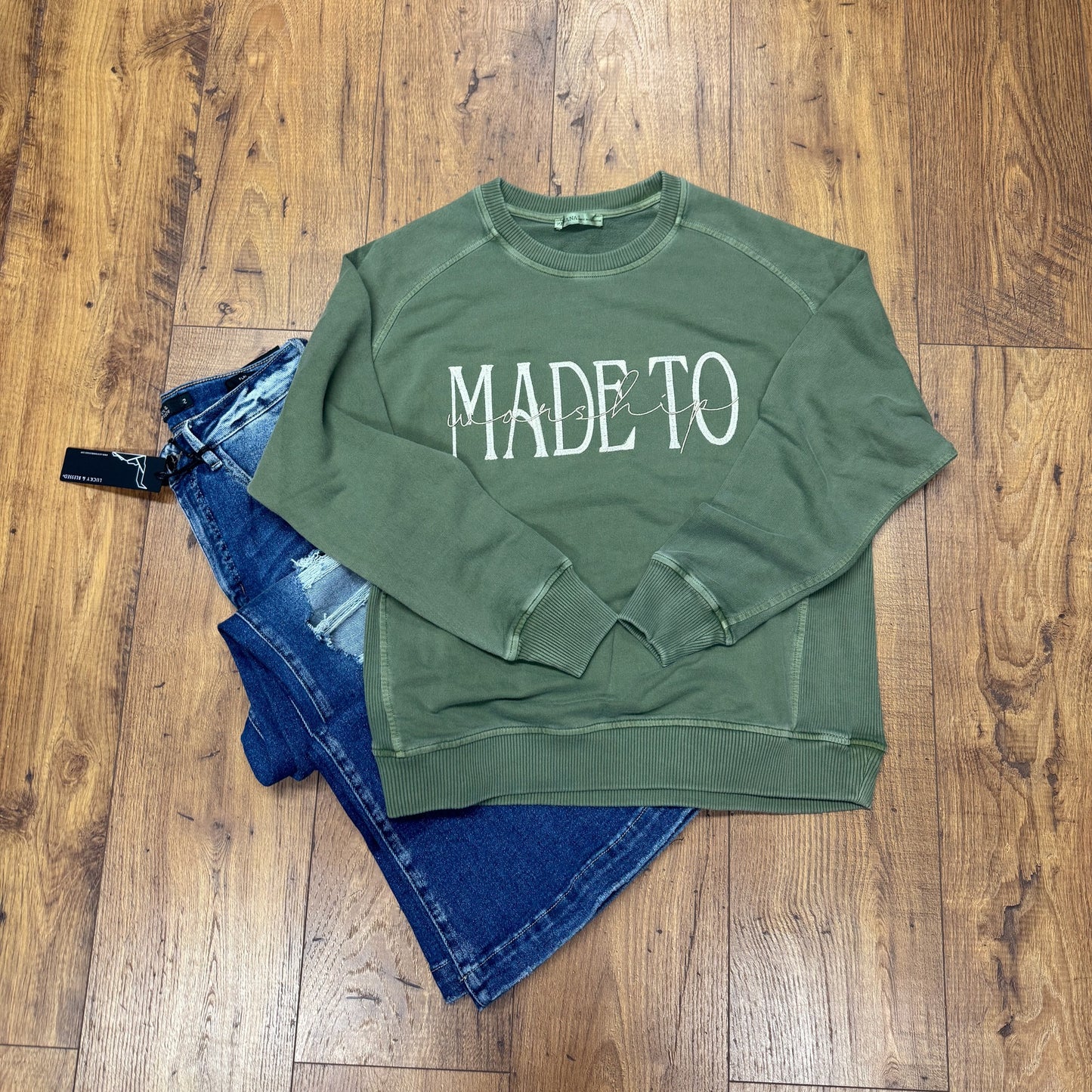 Made to Worship Embroidered Crewneck Sweatshirt