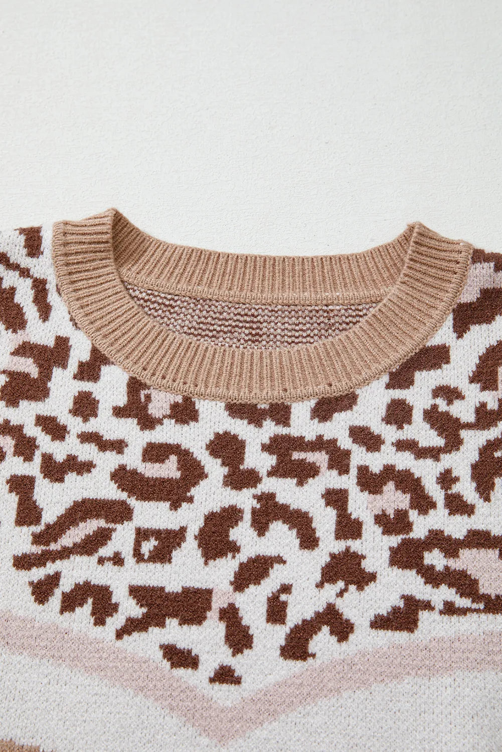 🤎 Wild Heart Color Block Leopard Knit Sweater