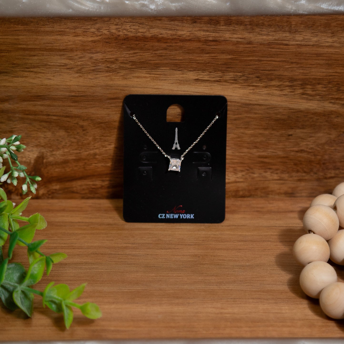 Parisian Radiance Solitaire Necklace – Silver ✨