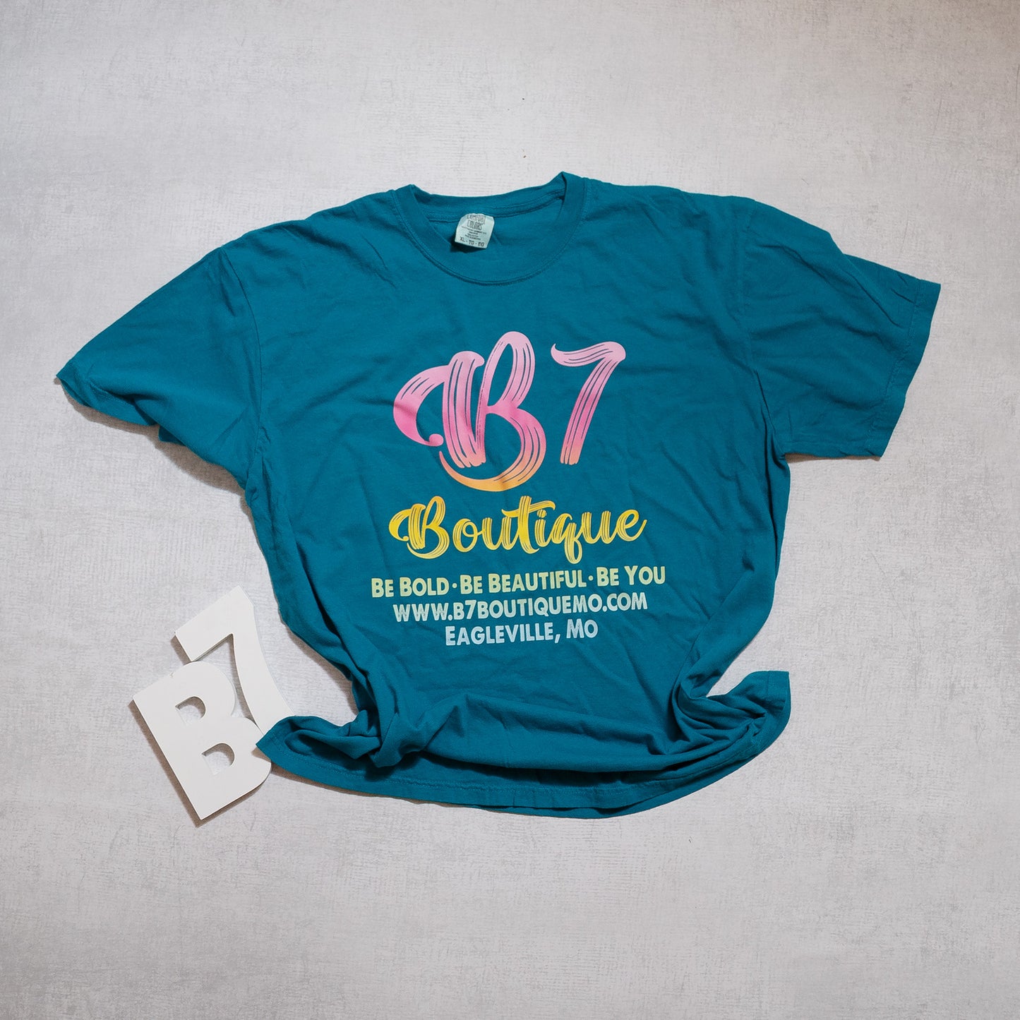 B7 Boutique Logo Graphic Tee – Be Bold, Be Beautiful, Be You