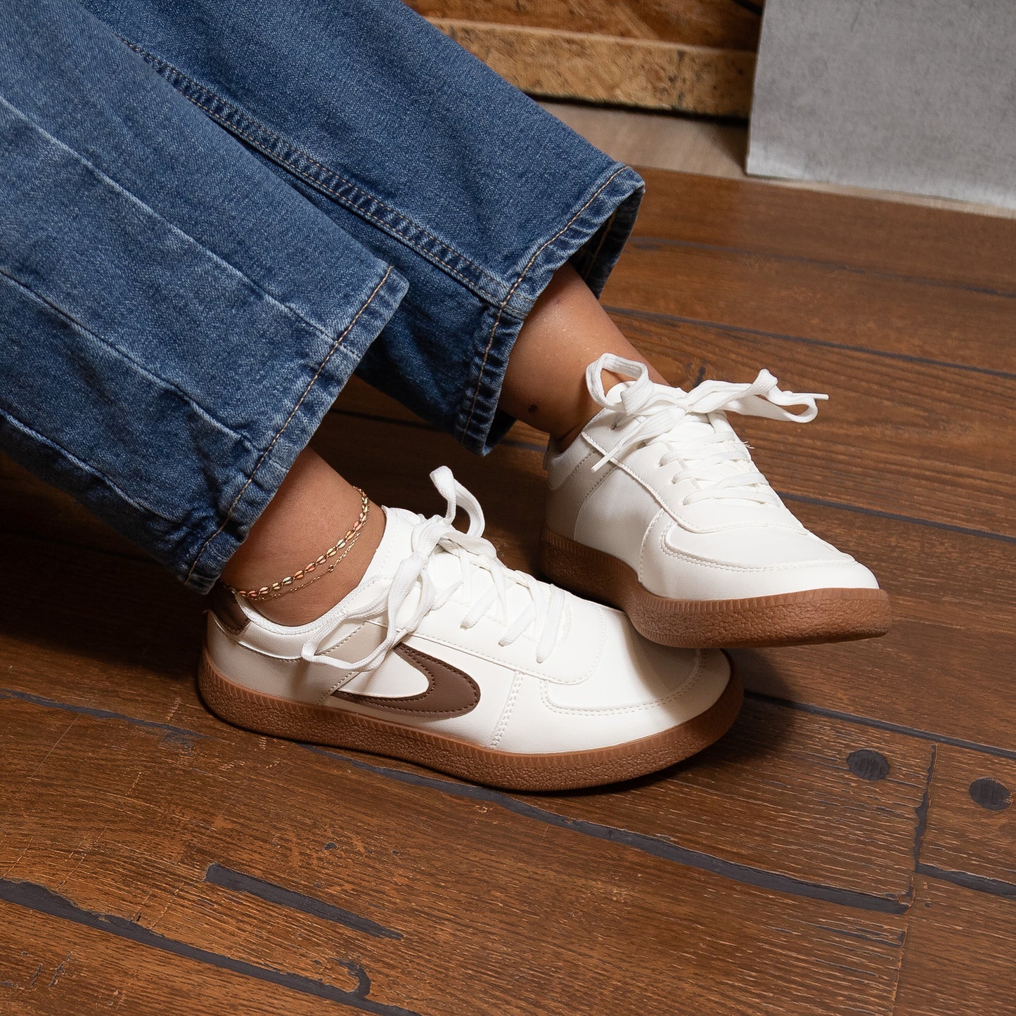 Contrast PU Leather Lace-Up Sneakers – Casual Street Style