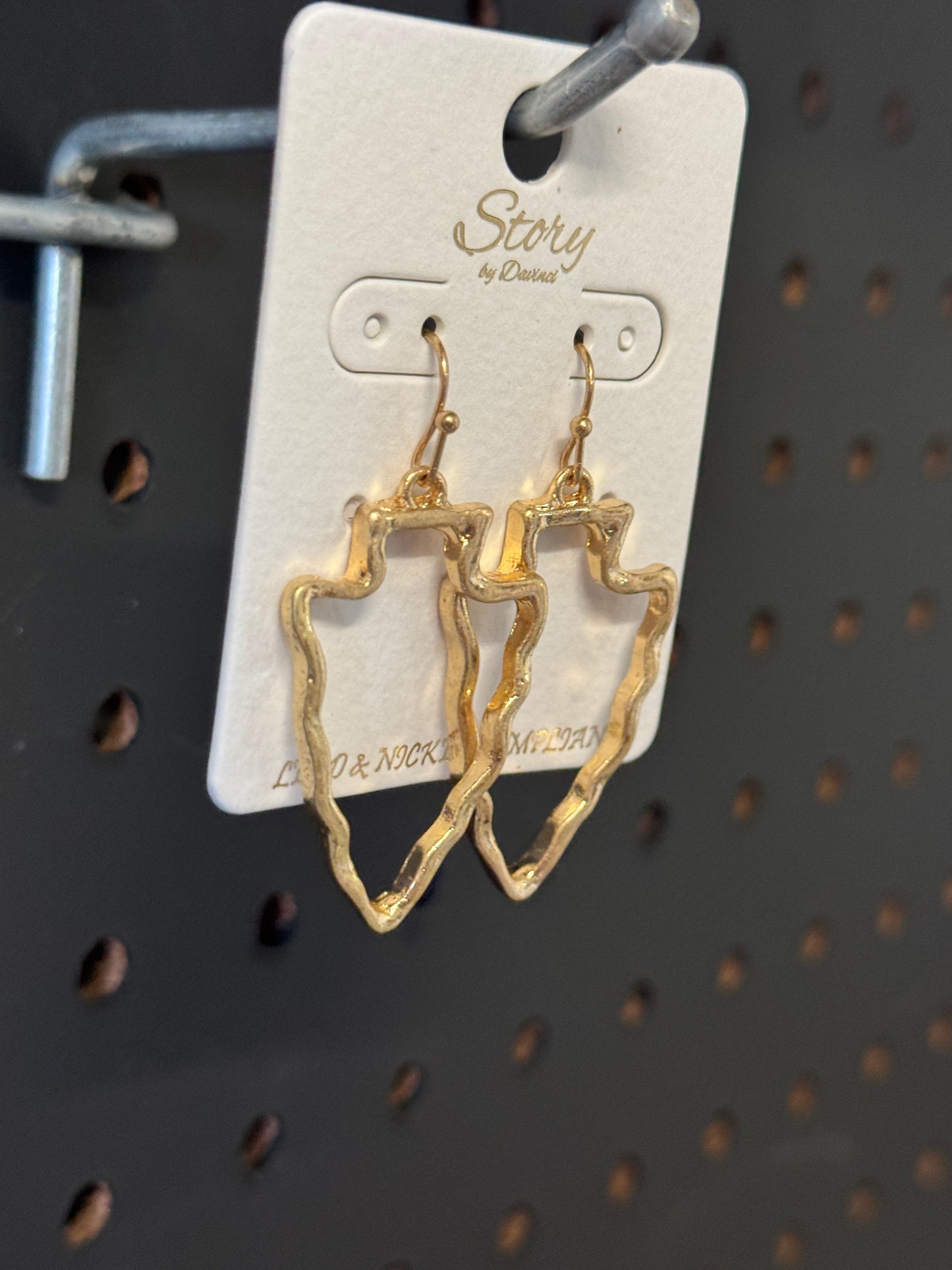Arrow of Champions Earrings -Hypoallergenic