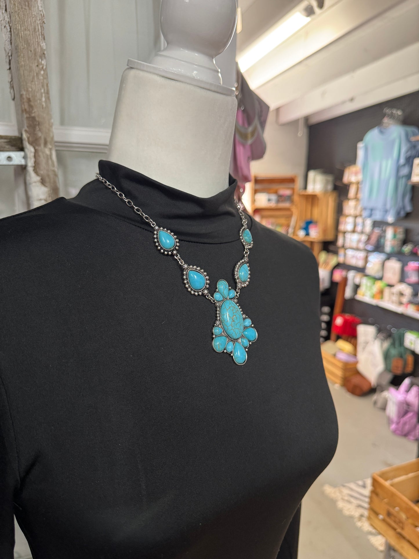 Turquoise Dreams Necklace & Earring Set – Bold Boho Statement with Gemstone Glow 💙