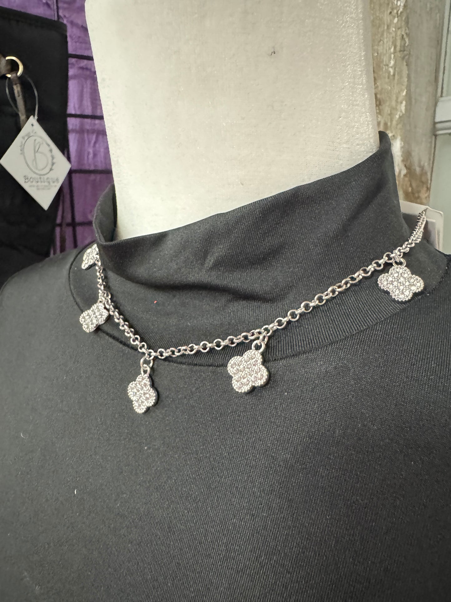 Quatrefoil “Sparkles for Days” Necklace & Earrings Set – Bold, Sparkly & Statement Ready 💫