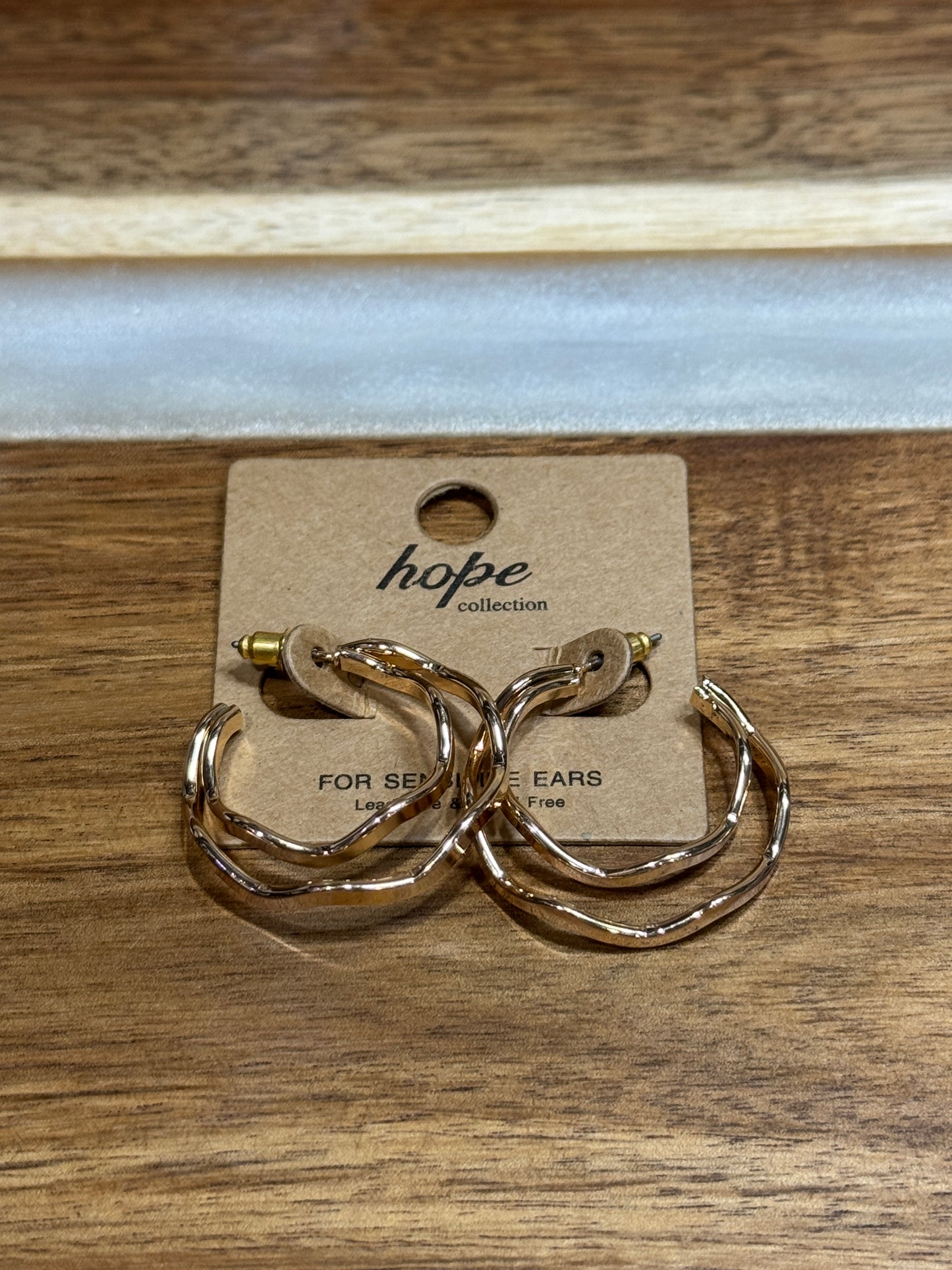 Hoop Earrings Collection – Gold, Silver, Chunky & Dainty Hoops for Every Style | Must-Have Women’s Jewelry