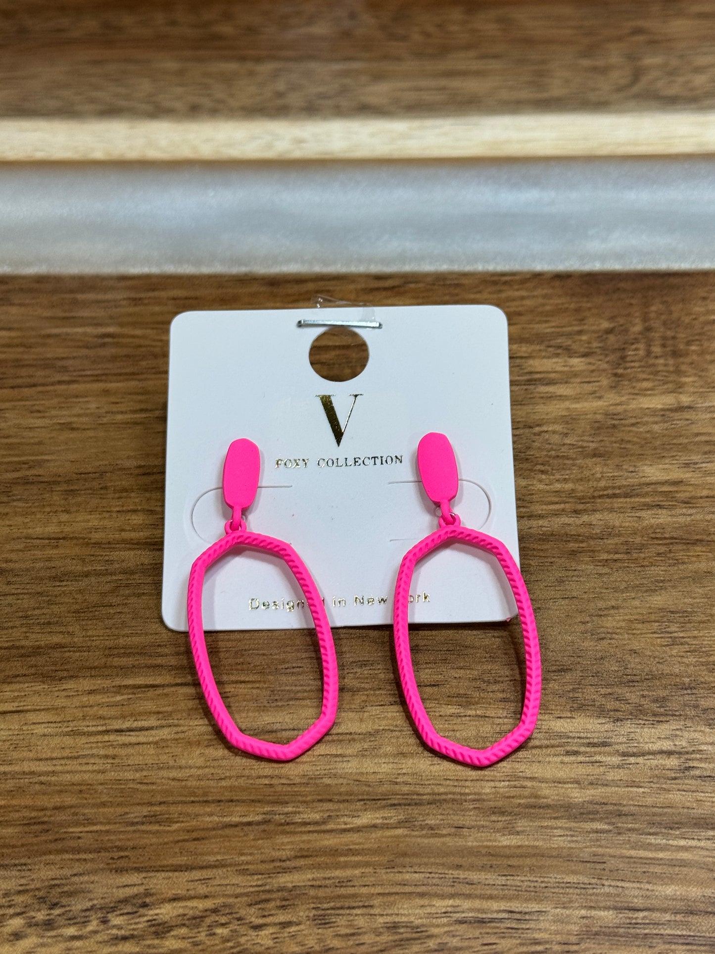 Color Pop Oval Drop Earrings – Lightweight Statement Earrings in Bright & Neutral Tones