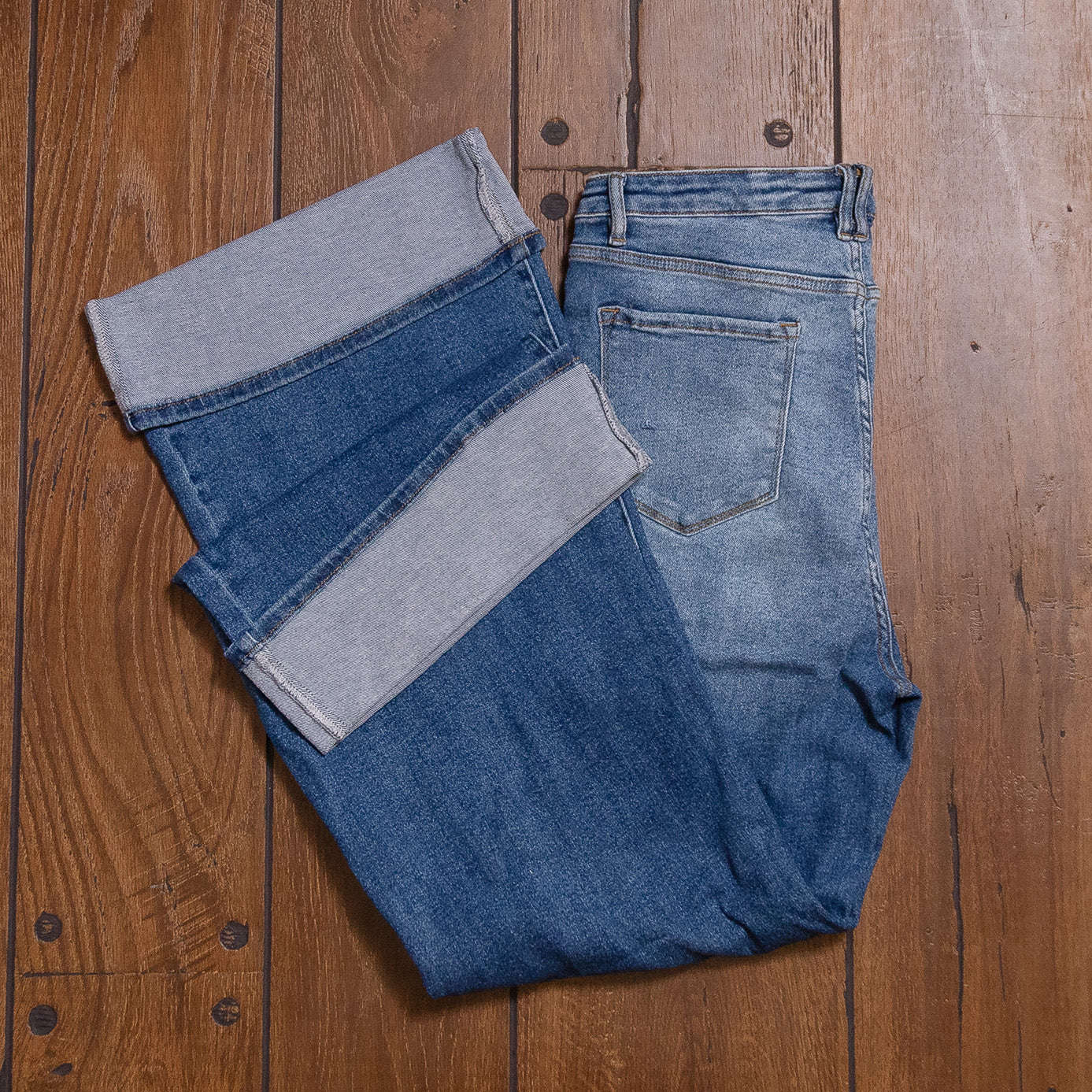 Lucky & Blessed Wide Leg Jeans β Mid Wash, High Rise, Distressed (Plus Size)JE239