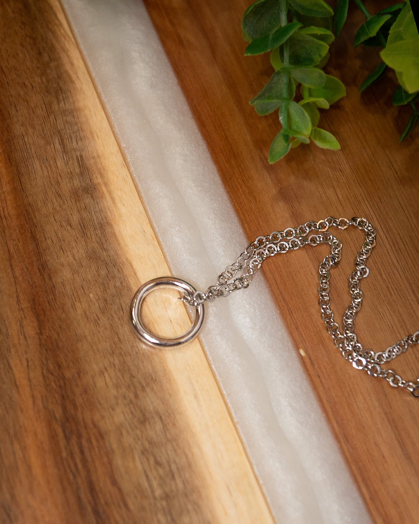 ✨ Circle of Chic Necklace – Silver Open Ring Pendant