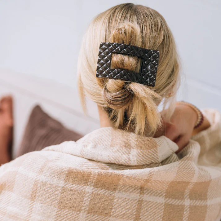 TELETIES Medium Flat Rectangle Hair Clip – No-Snag Hold for All-Day Comfort