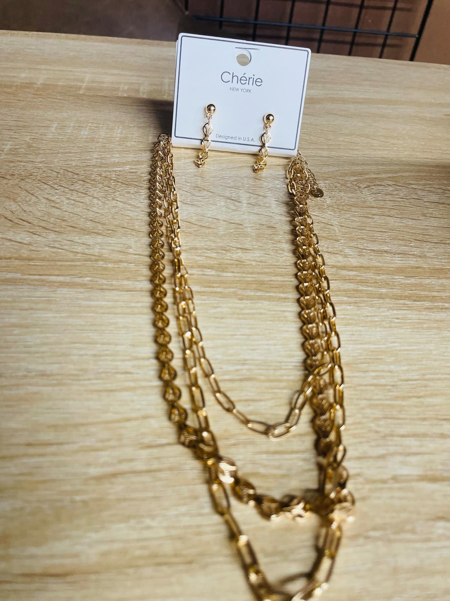 “Layers for Days necklace and earring set – Tear Drop style”
“Layered necklace with matching Leafy Chain earrings”
“Big Paper Clip layered necklace and earring duo, no-tarnish”
