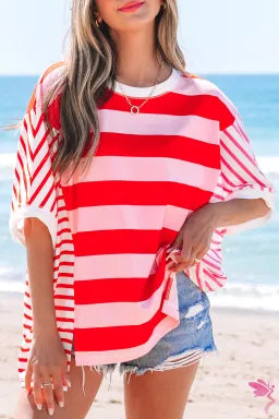 “Pink stripe patchwork round neck loose t‑shirt with side splits”
“Relaxed fit t‑shirt in pink patchwork stripe print”
“Lightweight side slit tee with patchwork detail”