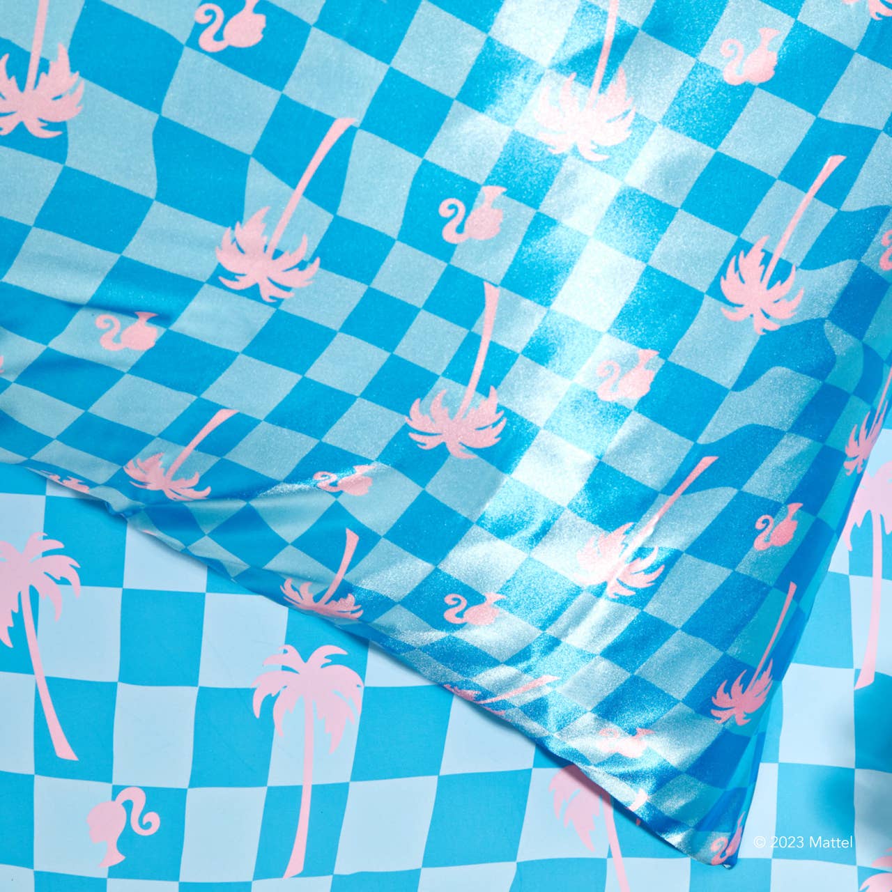 Barbie x Kitsch Satin Pillowcase – Malibu Barbie 💖 Dreamy Beauty Sleep