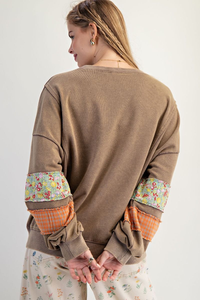 Heart Patch Washed Terry Pullover – Easel Oversized Cozy Sweatshirt