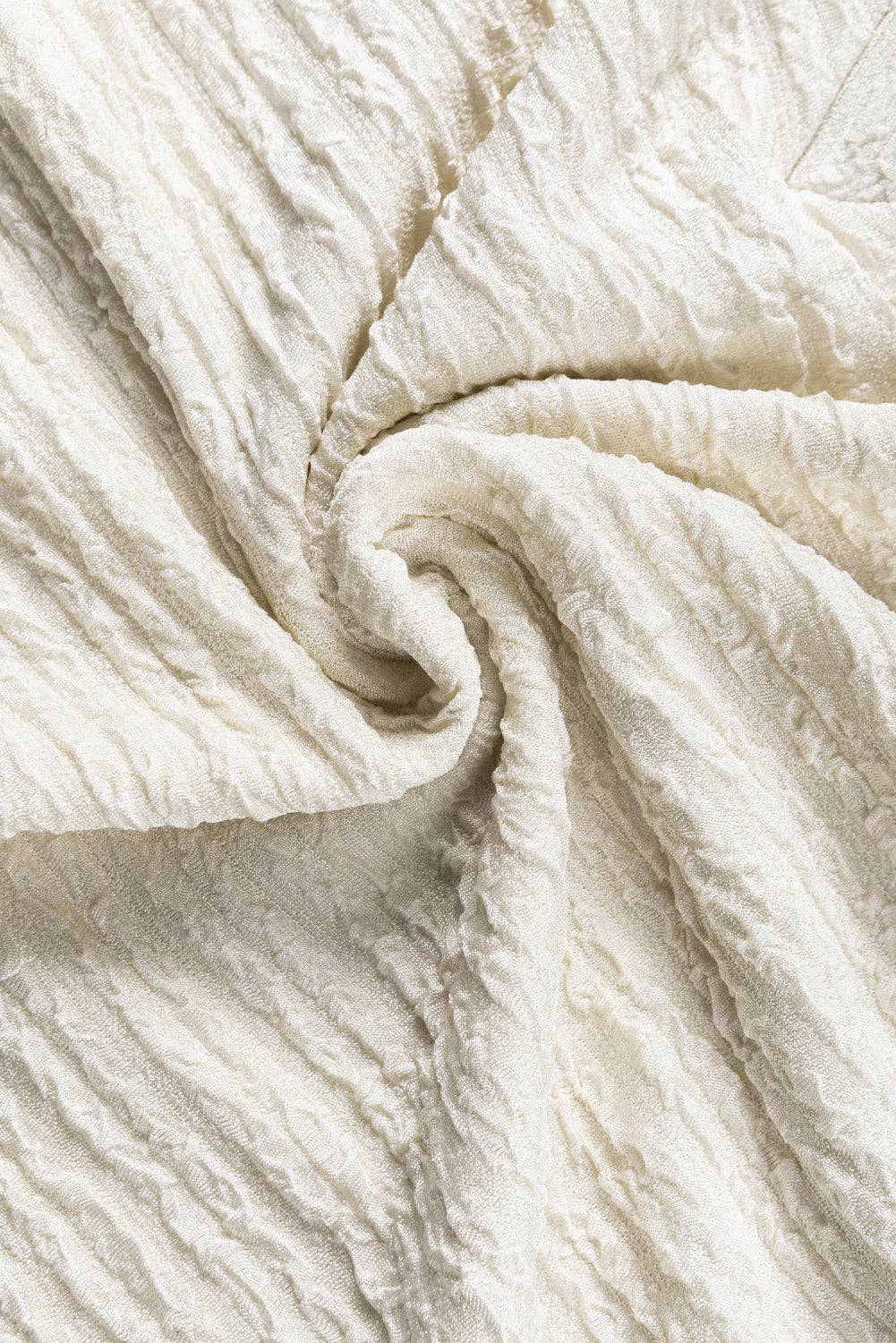 Pale Khaki Textured V‑Neck Tee – Relaxed Wide‑Sleeve Knit T‑Shirt