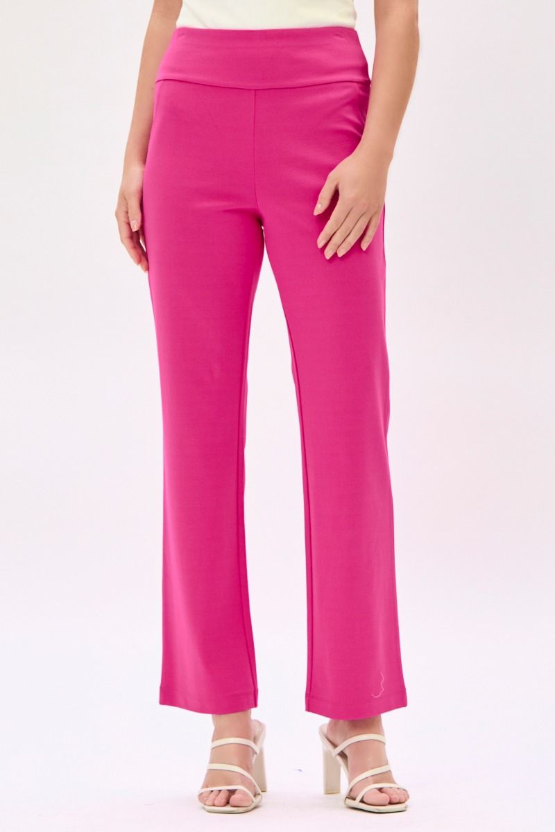 “Dear Scarlett Magic high-rise straight leg bottoms in soft ponte fabric”
“Tailored straight-leg pull-on pants by Dear Scarlett”
“High-rise stretchy pants with elegant fit – B7 Boutique”