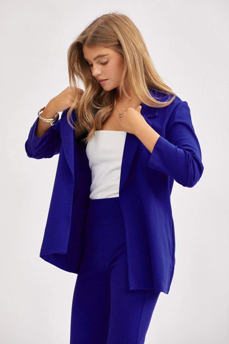 “Dear Scarlett Magic Ponte Blazer with ¾ ruched sleeves”
“Stretch blazer open front in soft double-knit”
“Tailored yet cozy blazer – Dear Scarlett Magic Blazer”