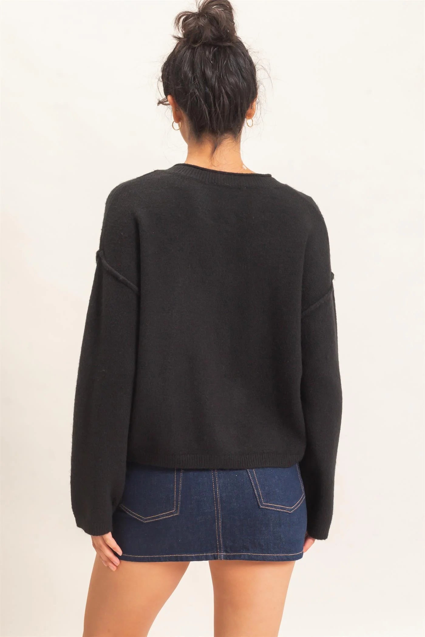 Double Zero Easy Layer Button-Front Cardigan | DZ26E269 Loose Fit Crew Neck Sweater