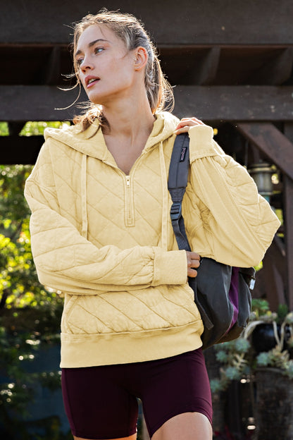 MINERAL WASHED QUILT QUARTER ZIP HOODIE