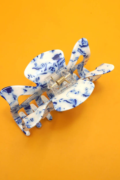 Vintage Toile Porcelain Hair Claw Clip | Blue & White Half Moon Claw Clip