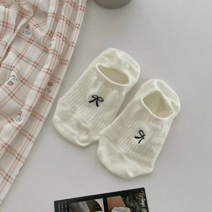 Ladies Cartoon Bow Knit Boat Socks – Cute, Comfy & Totally Bow-tiful! 🎀