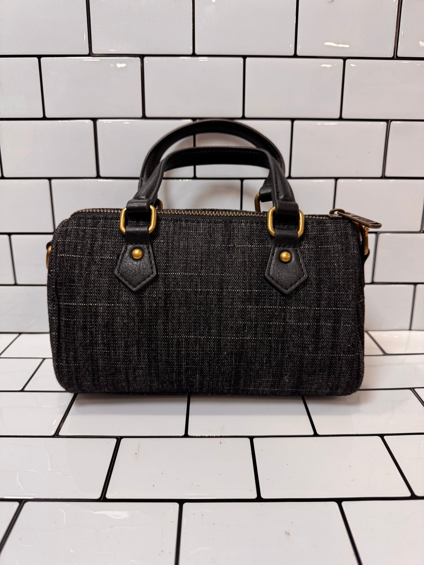 Lee Denim Canvas Bag – Casual Cool Meets Everyday Function