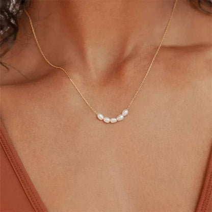 Pearl Crush Necklace | 18K Stainless Steel Non-Tarnish Pearl Necklace
