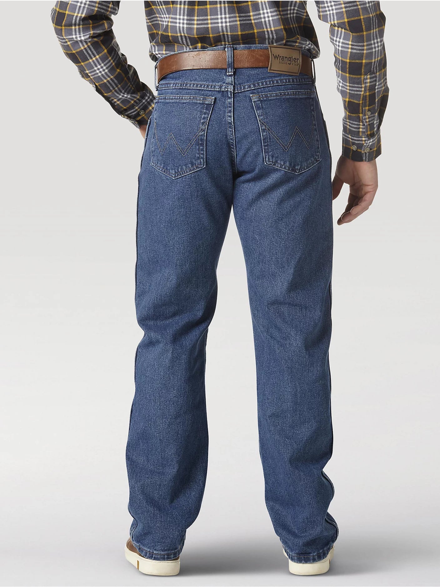 WRANGLER RUGGED WEAR® RELAXED FIT JEAN