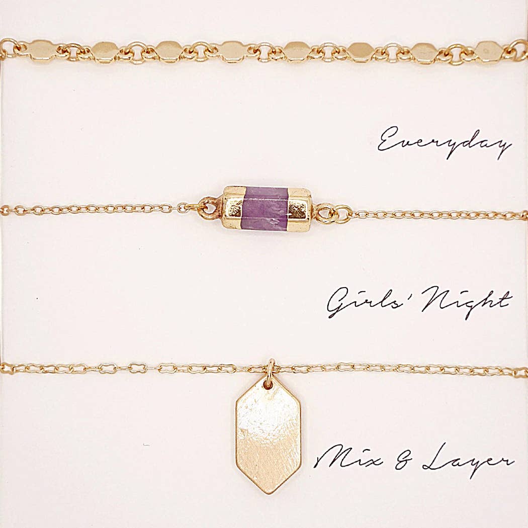 “3‑Piece Assorted Layering Pendant Necklace Set in Gift Box”

“Everyday layering necklace trio – 16, 17 & 18-inch chains”

“Chic pendant layering set ready to gift from B7 Boutique”
