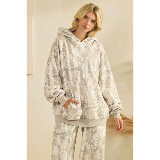 Cozy Camo Fleece Hoodie 🤍