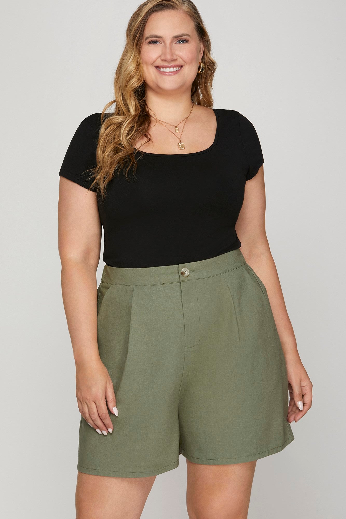 PLUS - BACK ELASTIC WAIST SHORTS WITH POCKETS BY SHEANDSKY