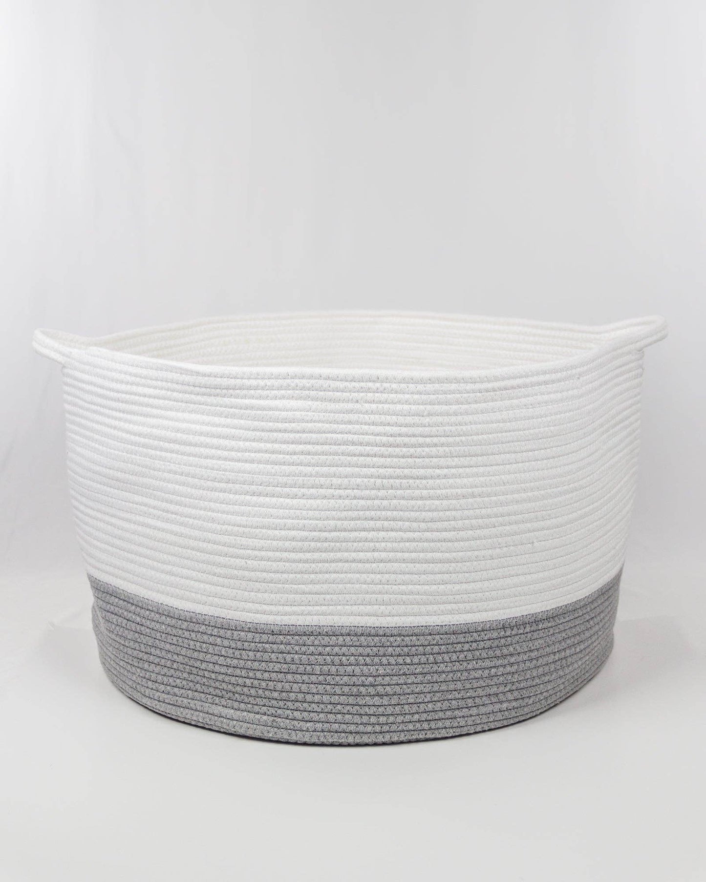 933 - Cotton Basket With Contrasting Handles