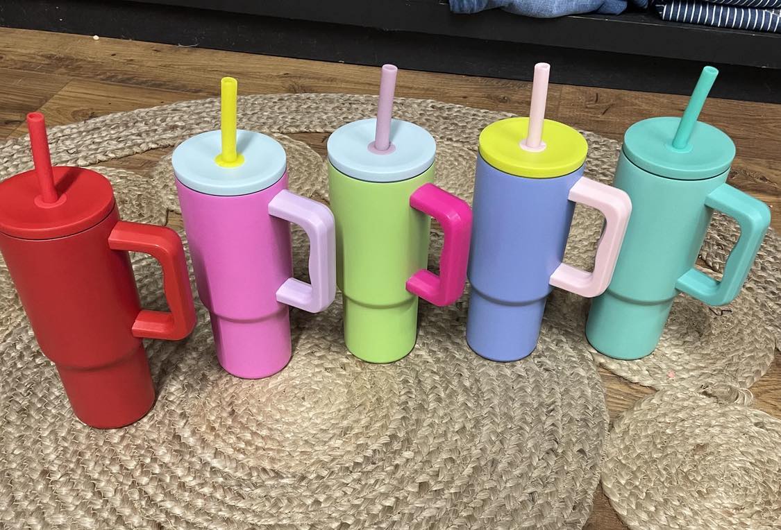 20oz Cups With A Flexable Straw