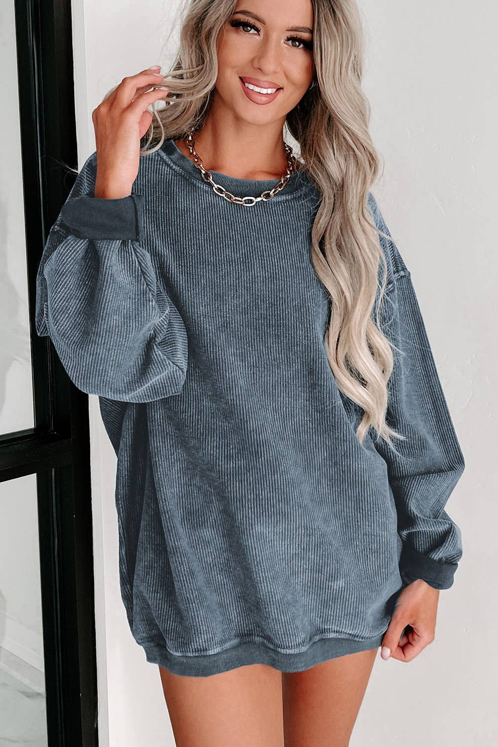 Solid Ribbed Knit Round Neck Pullover Sweatshirt