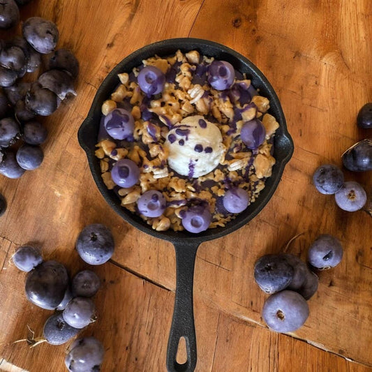 Huckleberry Harvest Skillet Candle – 5” / 3-Wick Signature Dessert Candle