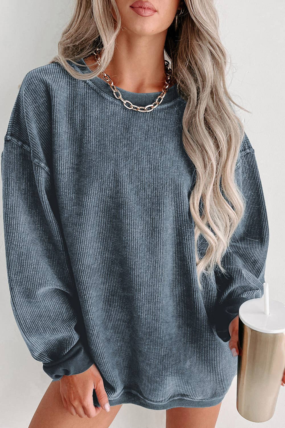 Solid Ribbed Knit Round Neck Pullover Sweatshirt