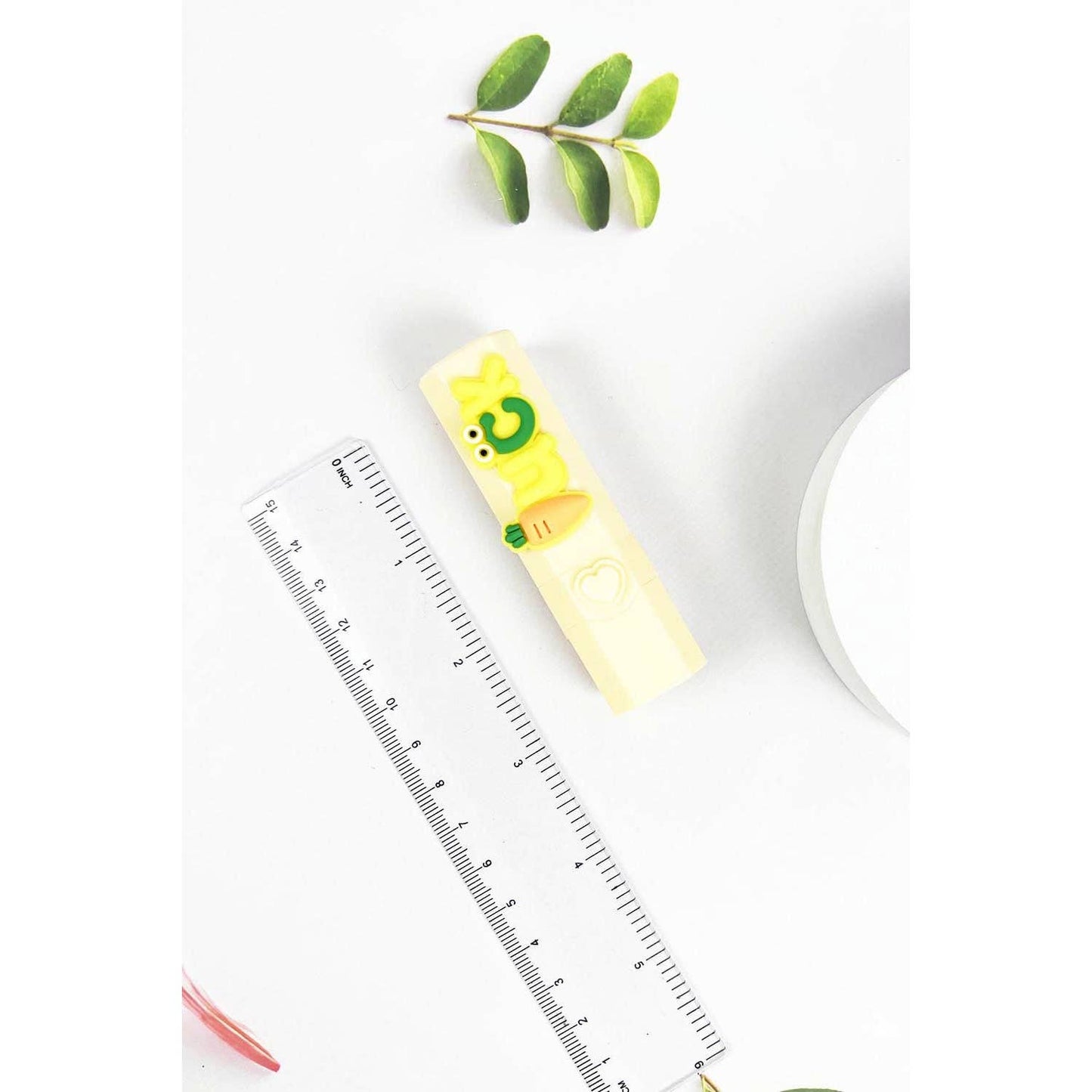 LIP BALM WITH CUTE SILICONE DESIGN