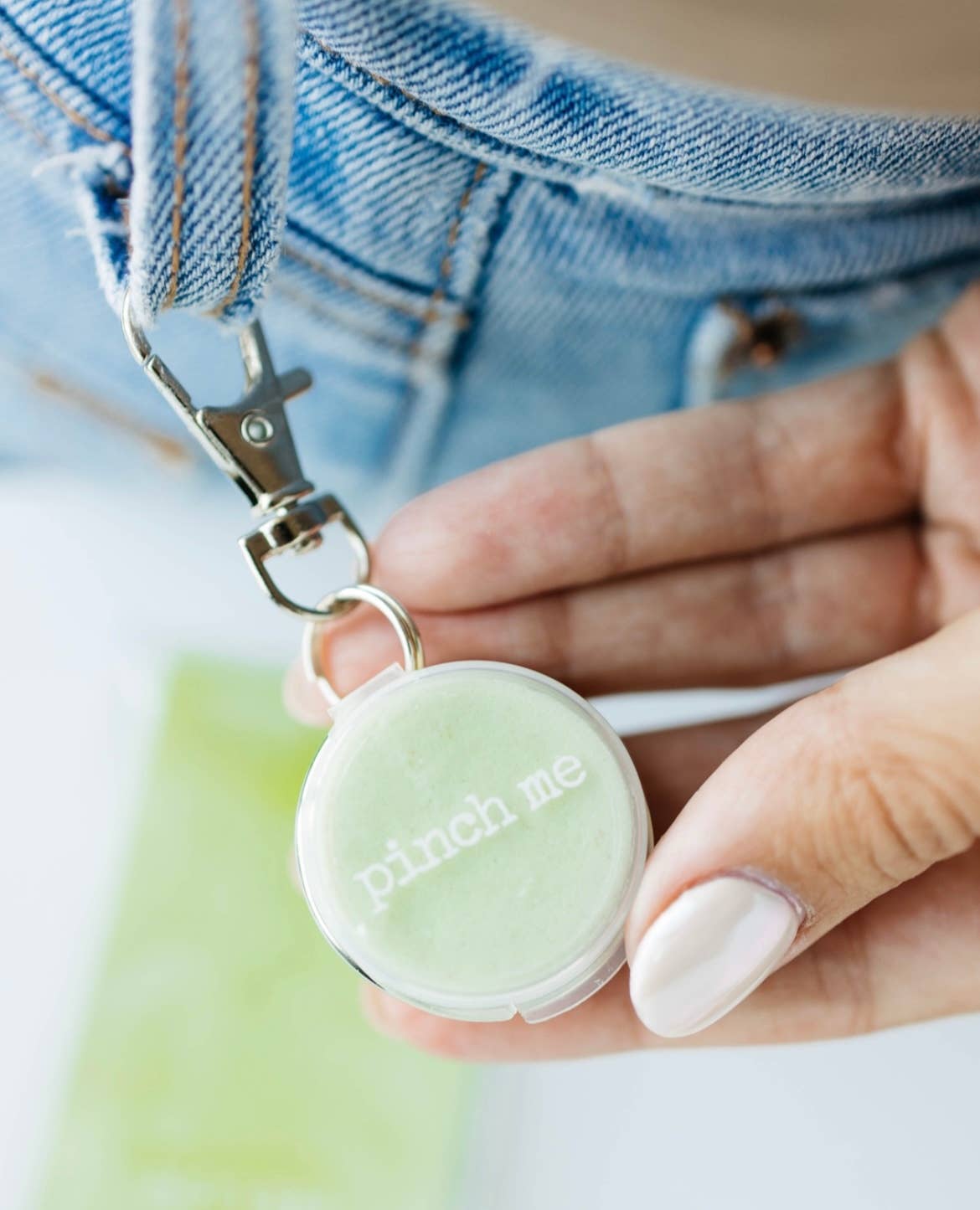 Pinch Me Therapy Dough Clip-On Locket “Retro” – Fruity Scent Anxiety Relief Fidget Keychain