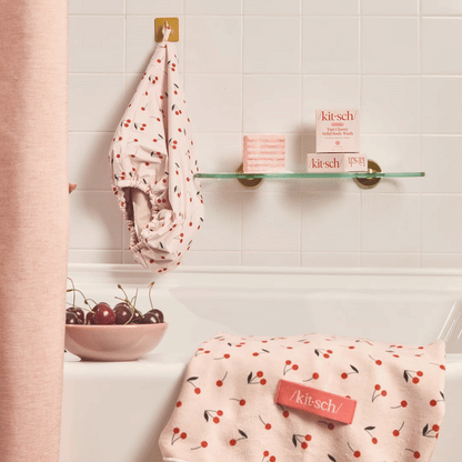 “Tart cherry scented solid body wash bar – B7 Boutique”

“Eco-friendly cleansing body wash bar with fruity scent”

“Plastic-free solid soap bar in tart cherry fragrance”

