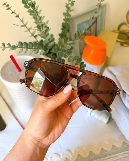 Everyday Aviator Sunglasses | Oversized Women’s Sunglasses in Brown Tortoise, Grey Tortoise & Black