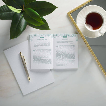 Mini Devotions: Growing in Faith | 180 Inspirational Devotions