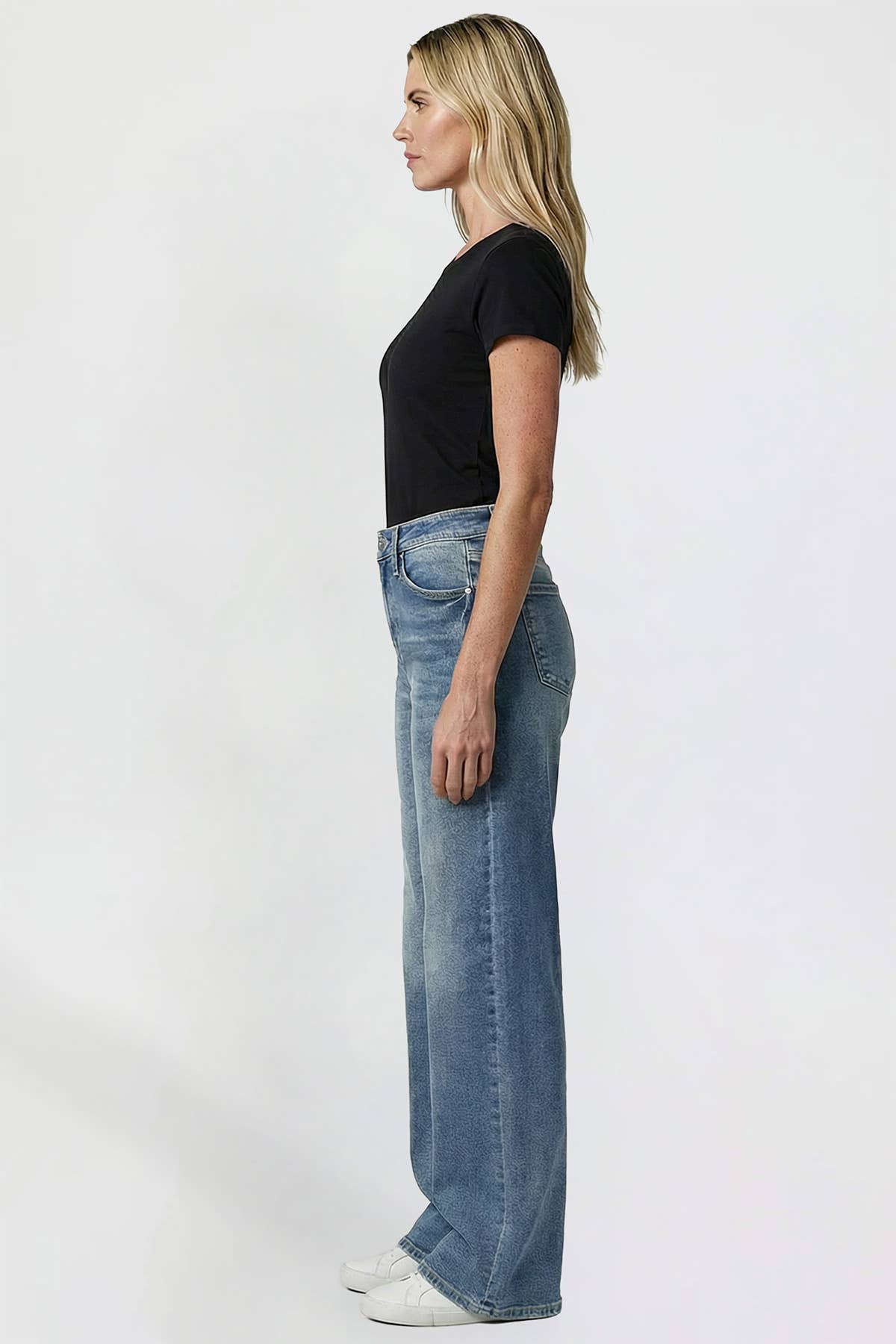 Kayla High Rise Wide Leg Jeans | YMI Premium Stretch Light Wash Denim