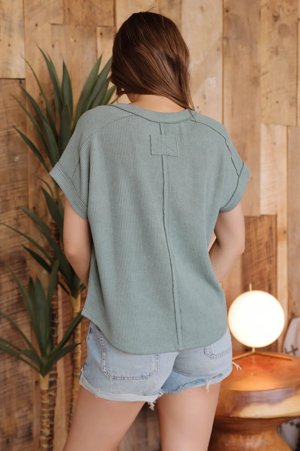 RAW EDGE V NECK EXTENDED SHORT SLEEVE KNIT TOP BLU PEPPER