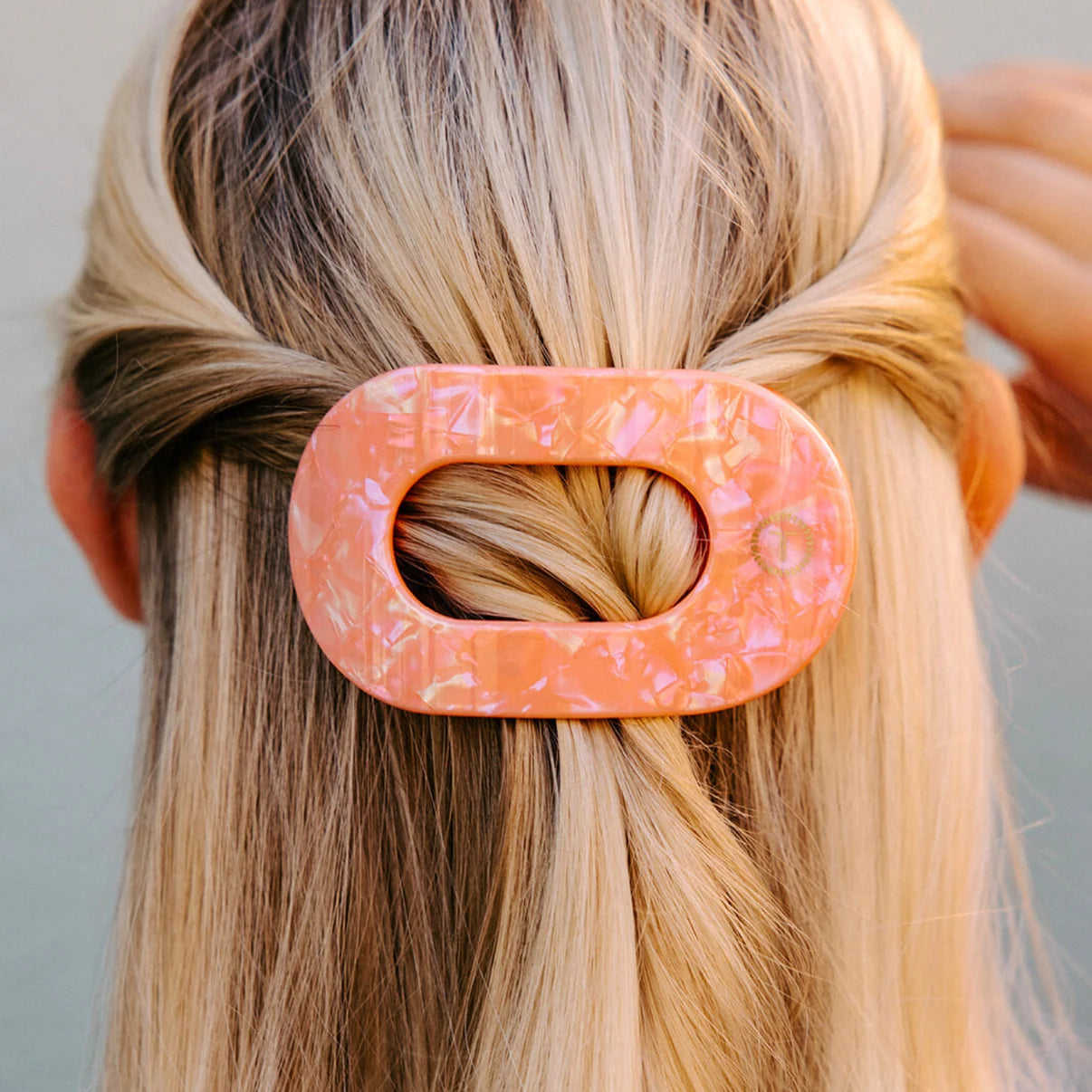 Medium Flat Round Teleties Clip