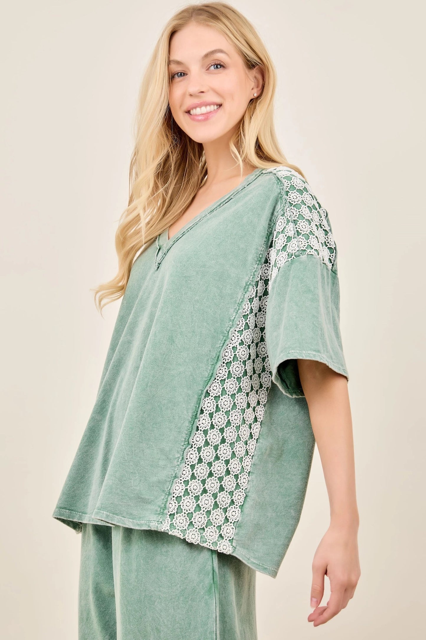 Mineral Washed Flower Daisy Trim V-Neck Blouse | Sage Floral Boutique Top
